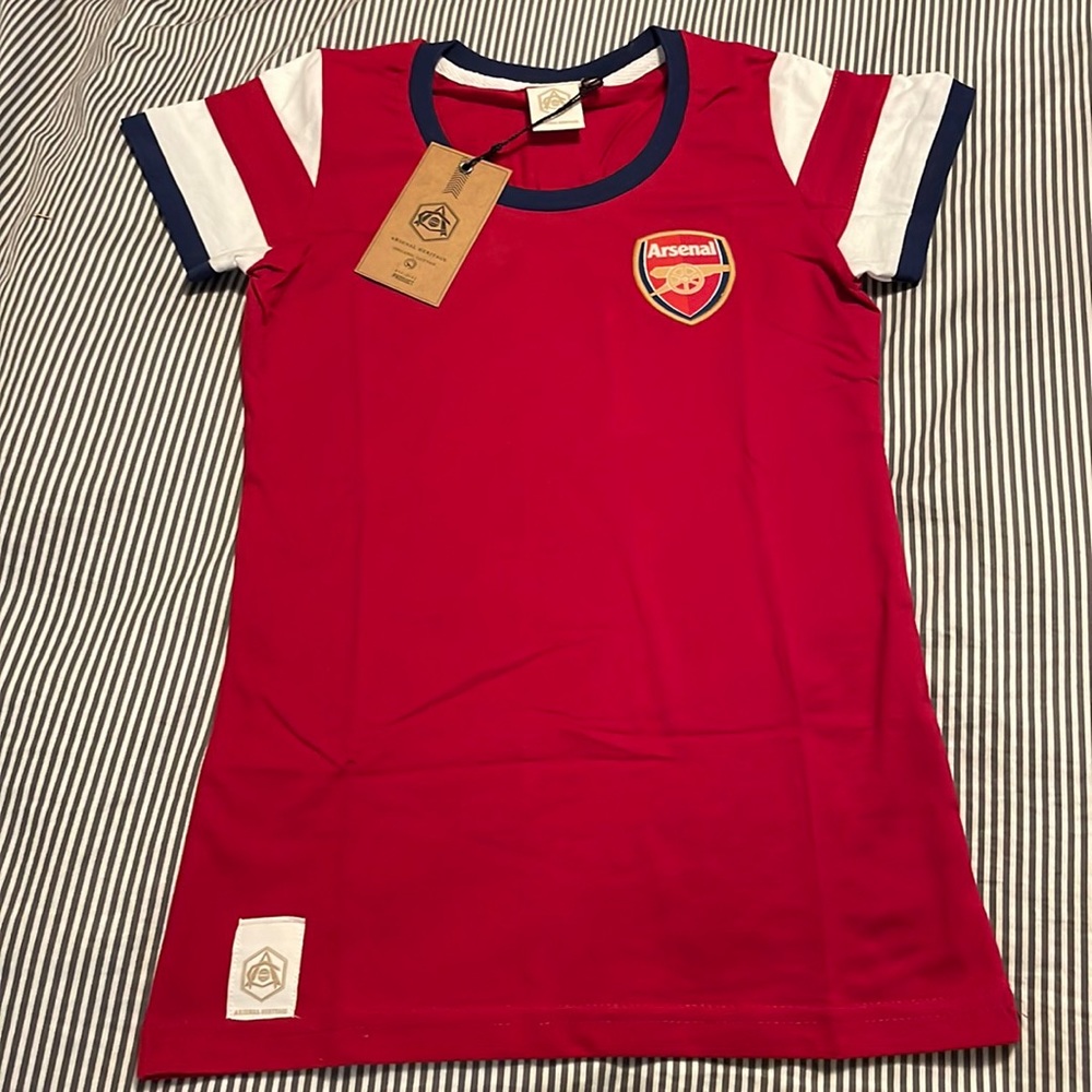Official Arsenal Club Women’s T-Shirt
